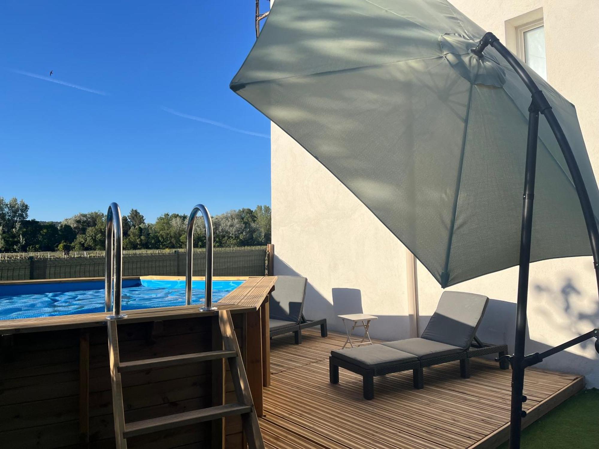 Appartement Avec Piscine Au Milieu Des Vignes Les Arcs-sur-Argens Exterior photo